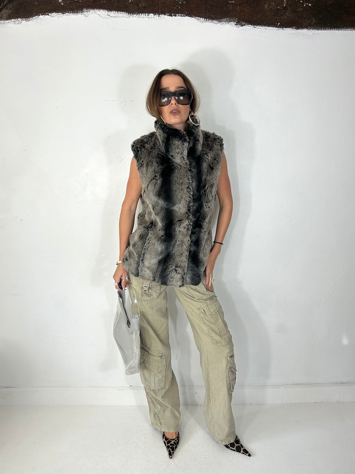 337 Charcoal Gilet