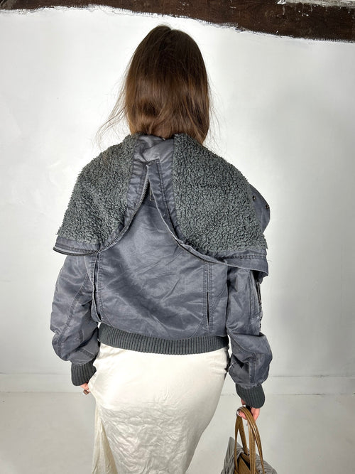 564 Hooded Bomber