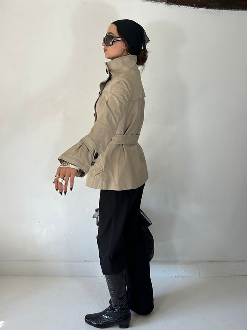 324 Button Trench
