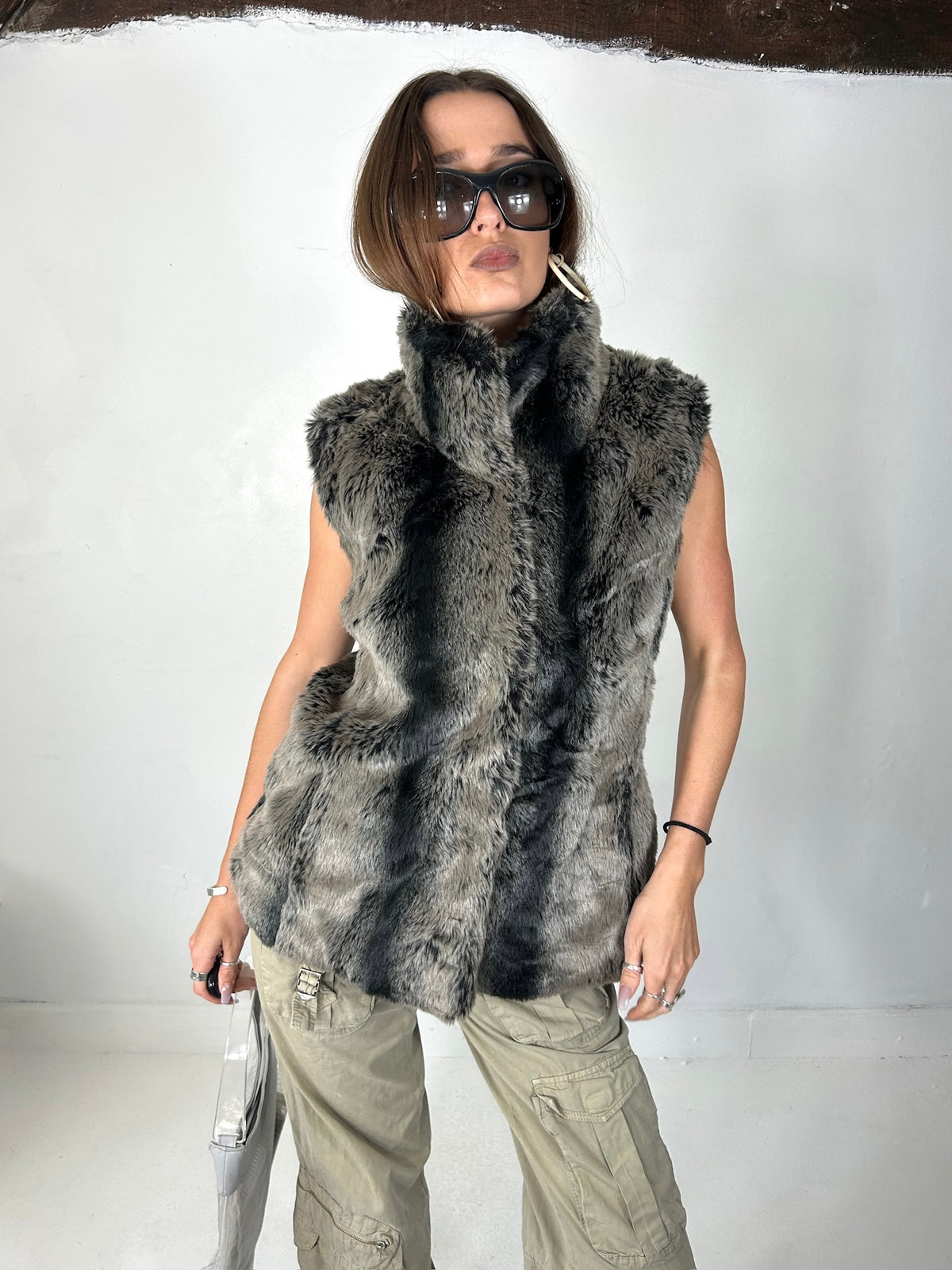 337 Charcoal Gilet
