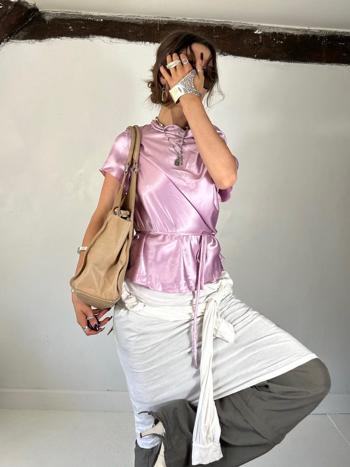 897 Tie Tee