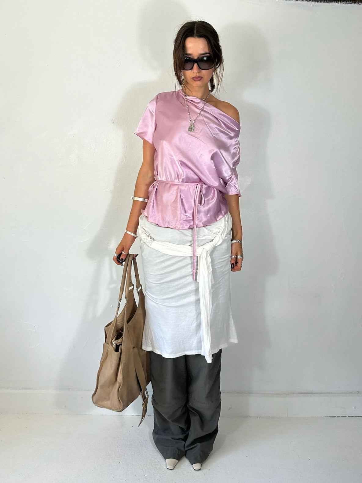 897 Tie Tee