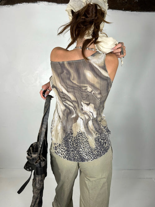 959 Pleat Tank
