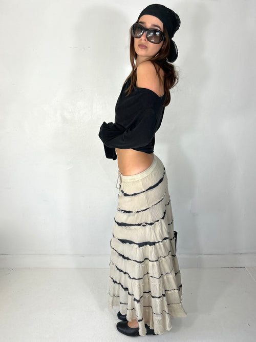 592 Distressed Maxi
