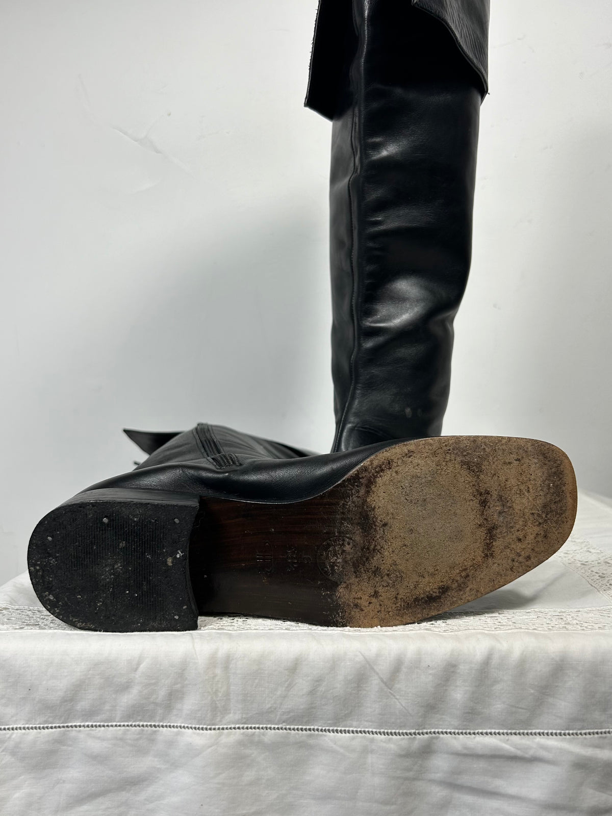 Lace Up Fold Boots