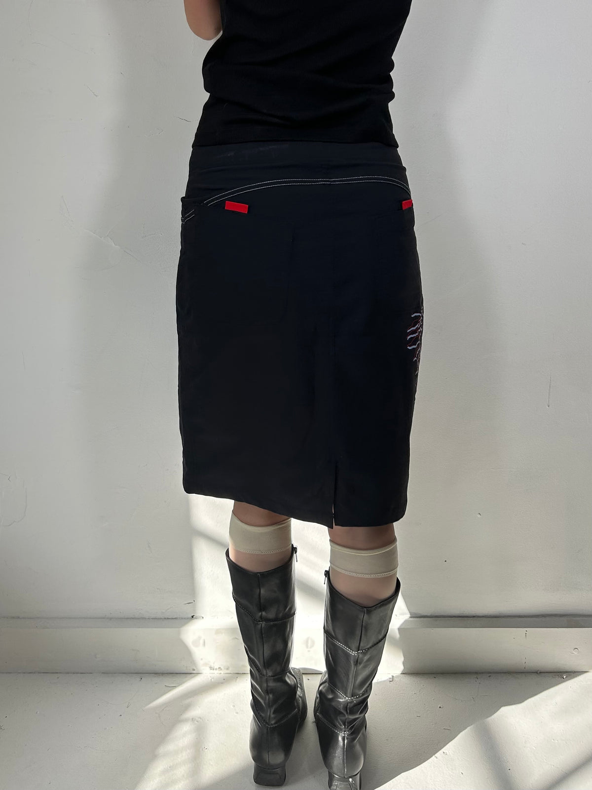 013 Contrast Midi