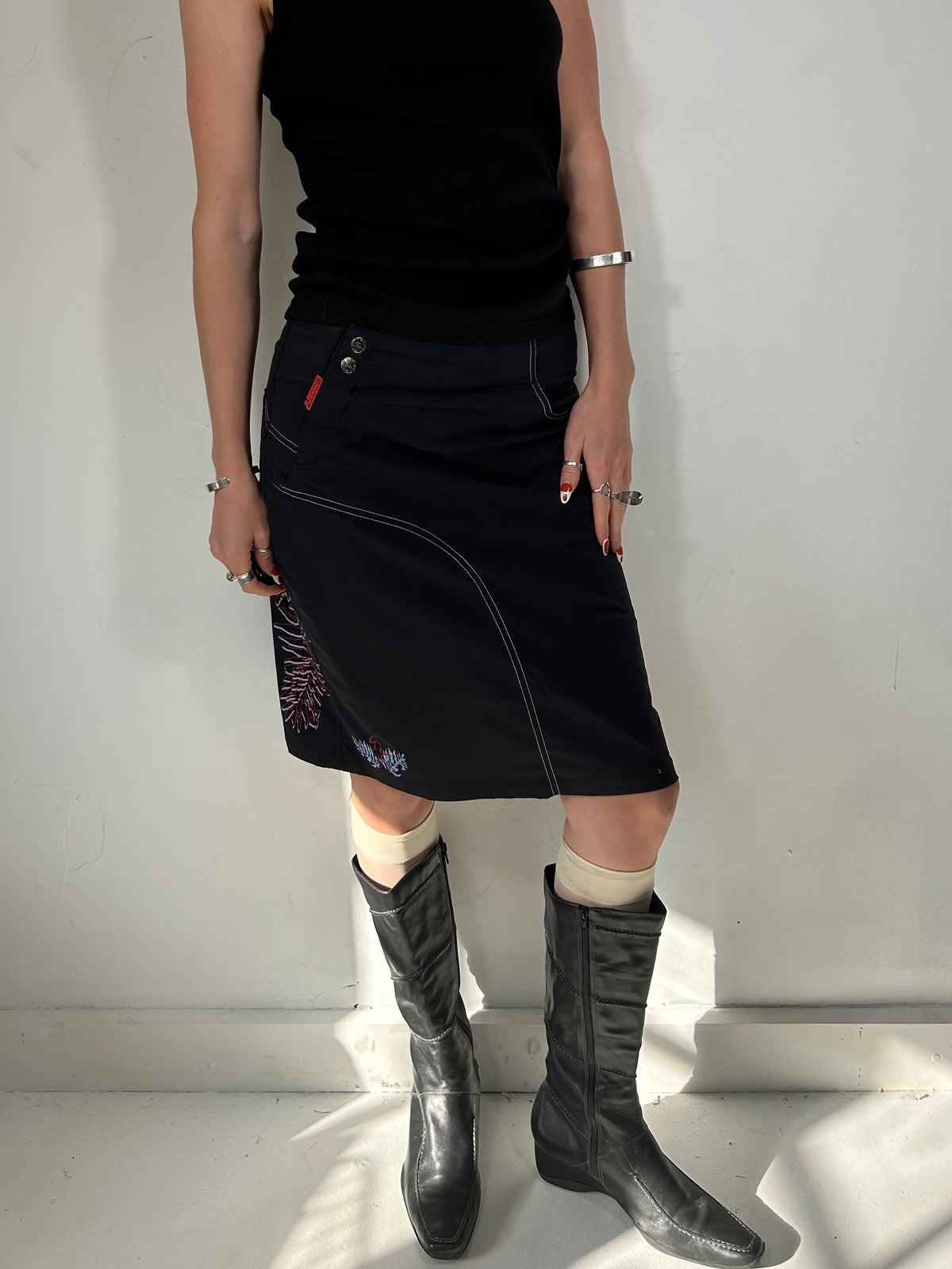 013 Contrast Midi