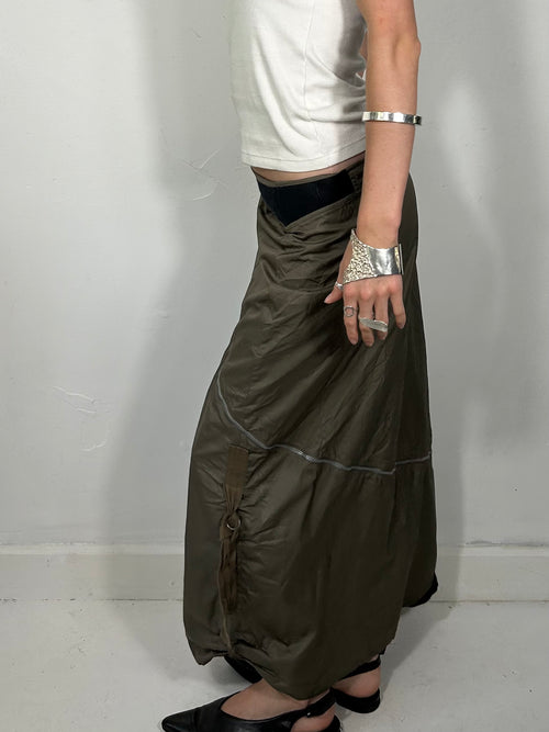 068 Adjustable Maxi