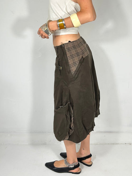 128 Tartan Midi