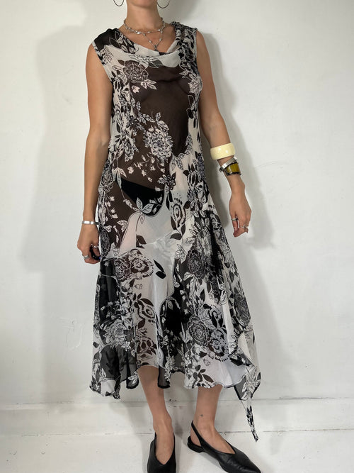 051 Sheer Slip