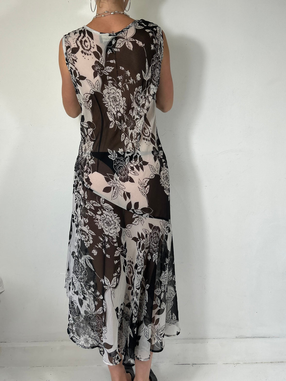 051 Sheer Slip