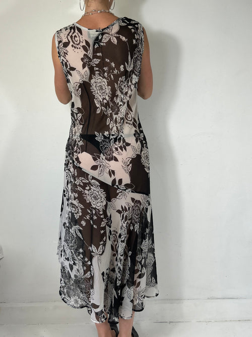 051 Sheer Slip