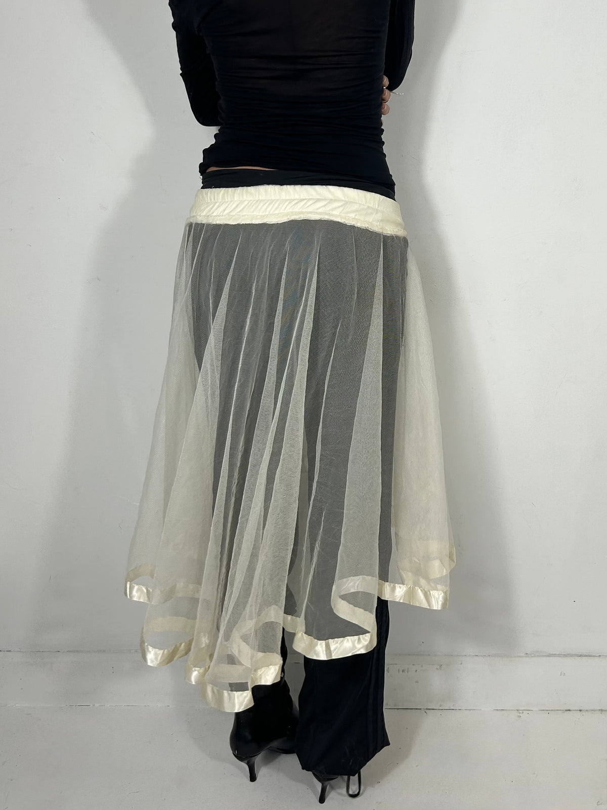 149 Tutu Midi