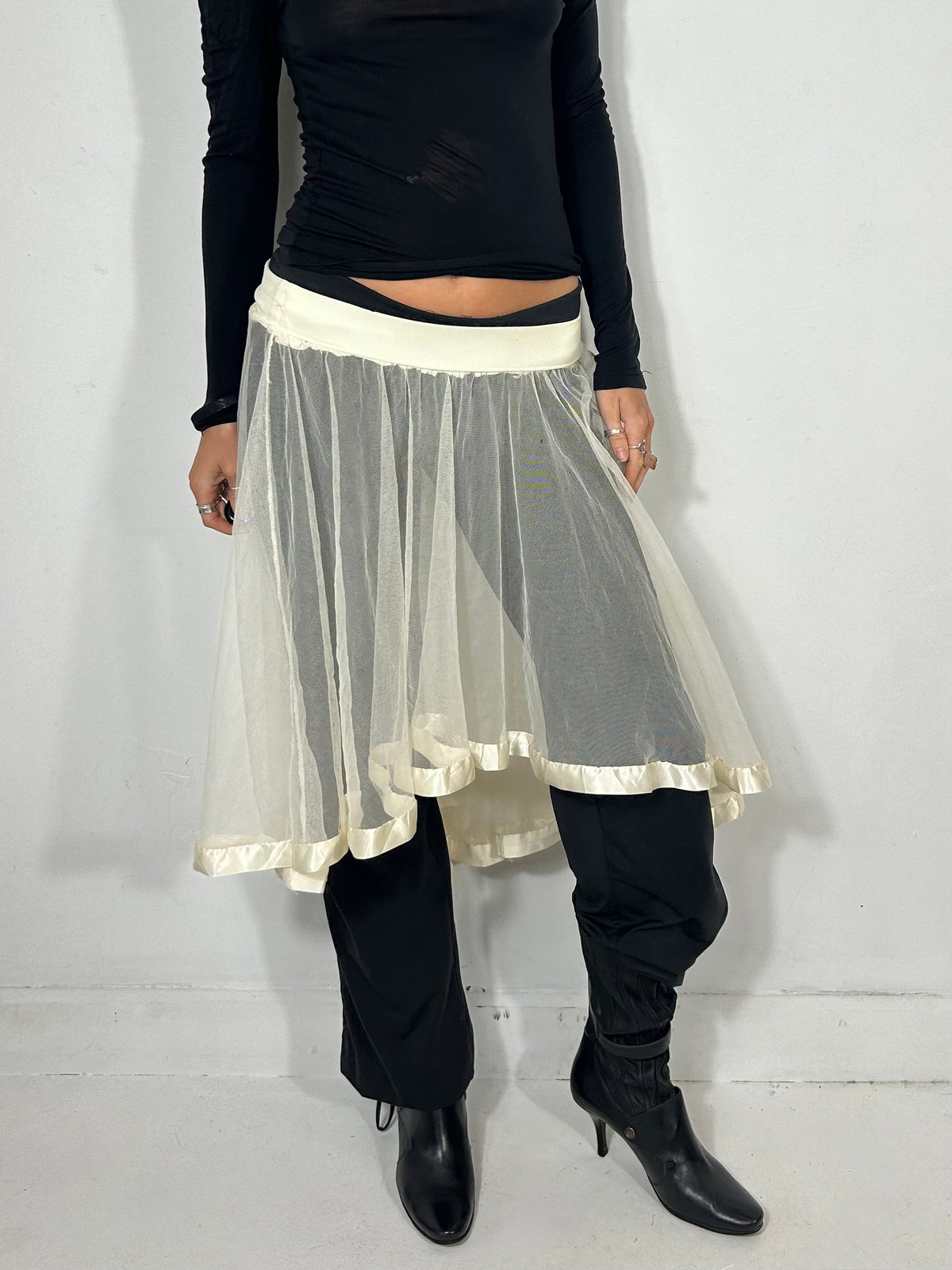 149 Tutu Midi