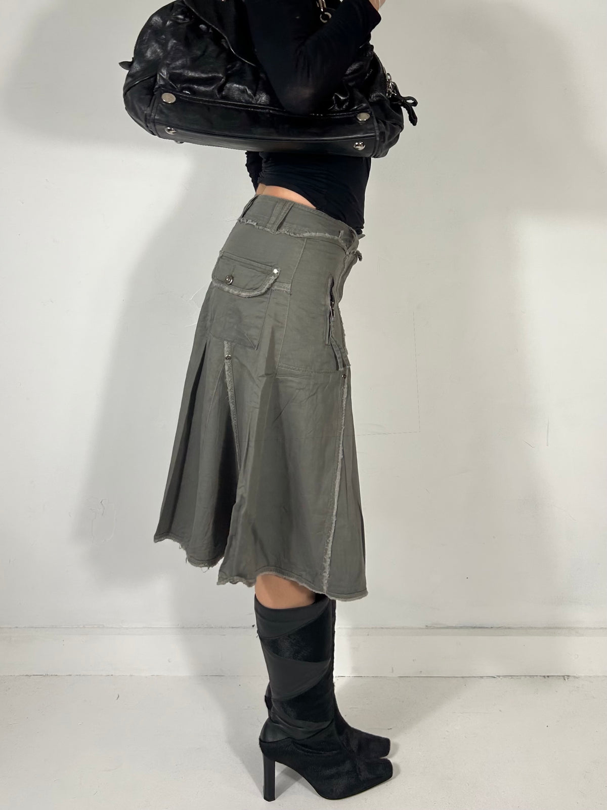 220 Raw Hem Midi
