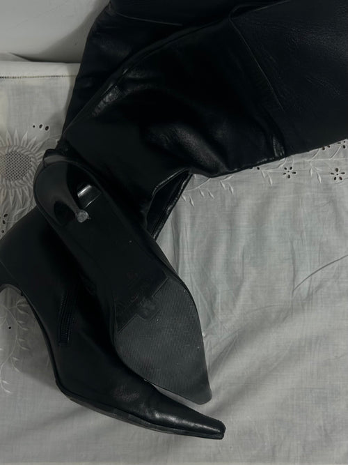 Leather Point Boots