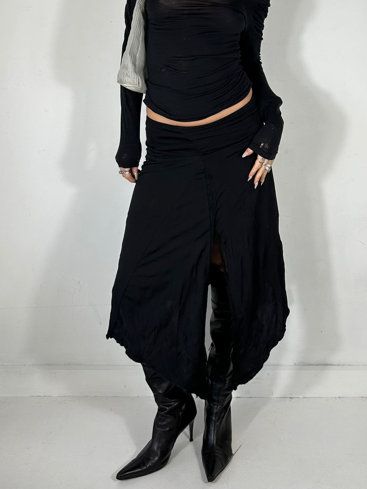 253 Asymmetric Midi