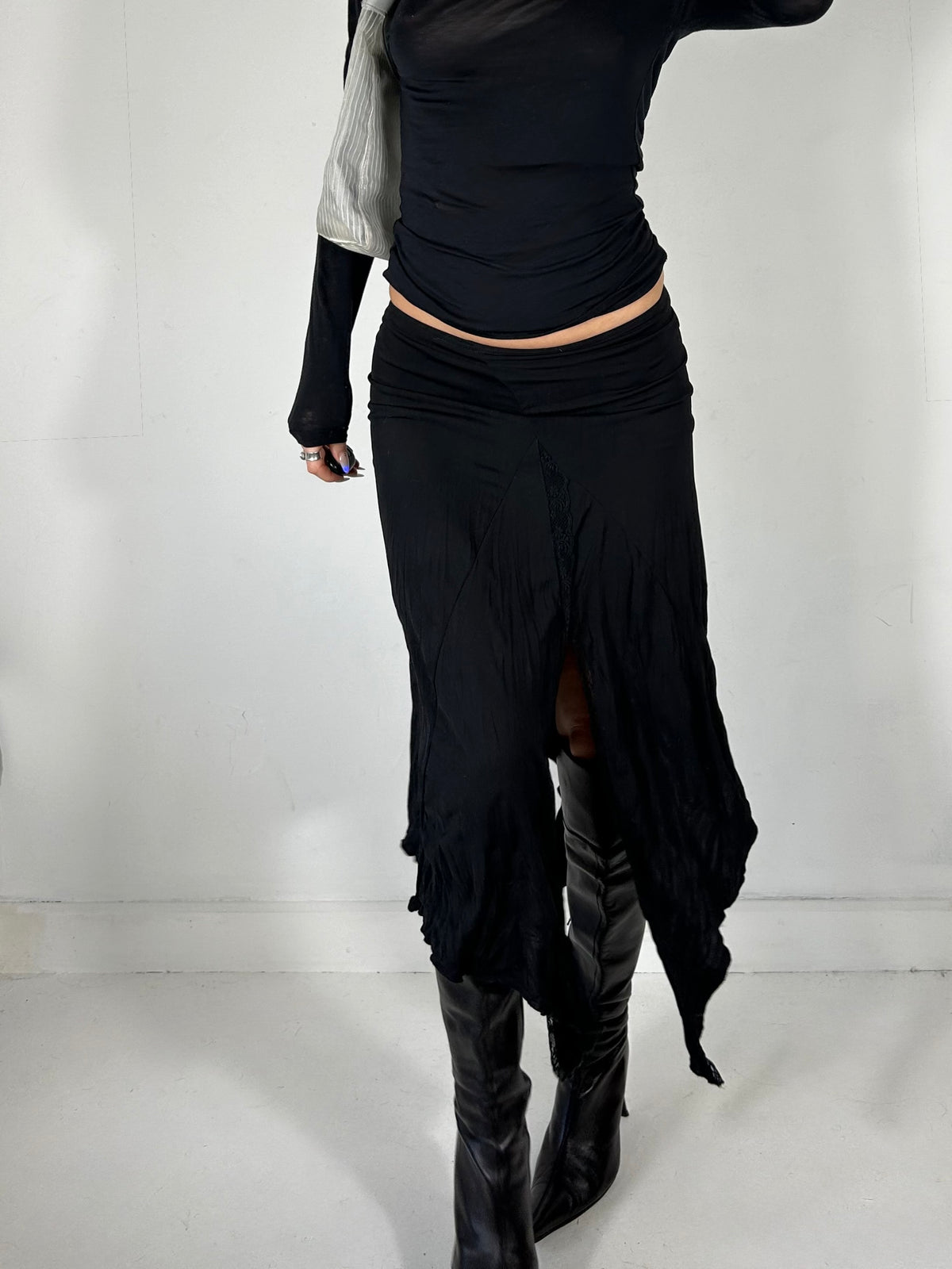 253 Asymmetric Midi