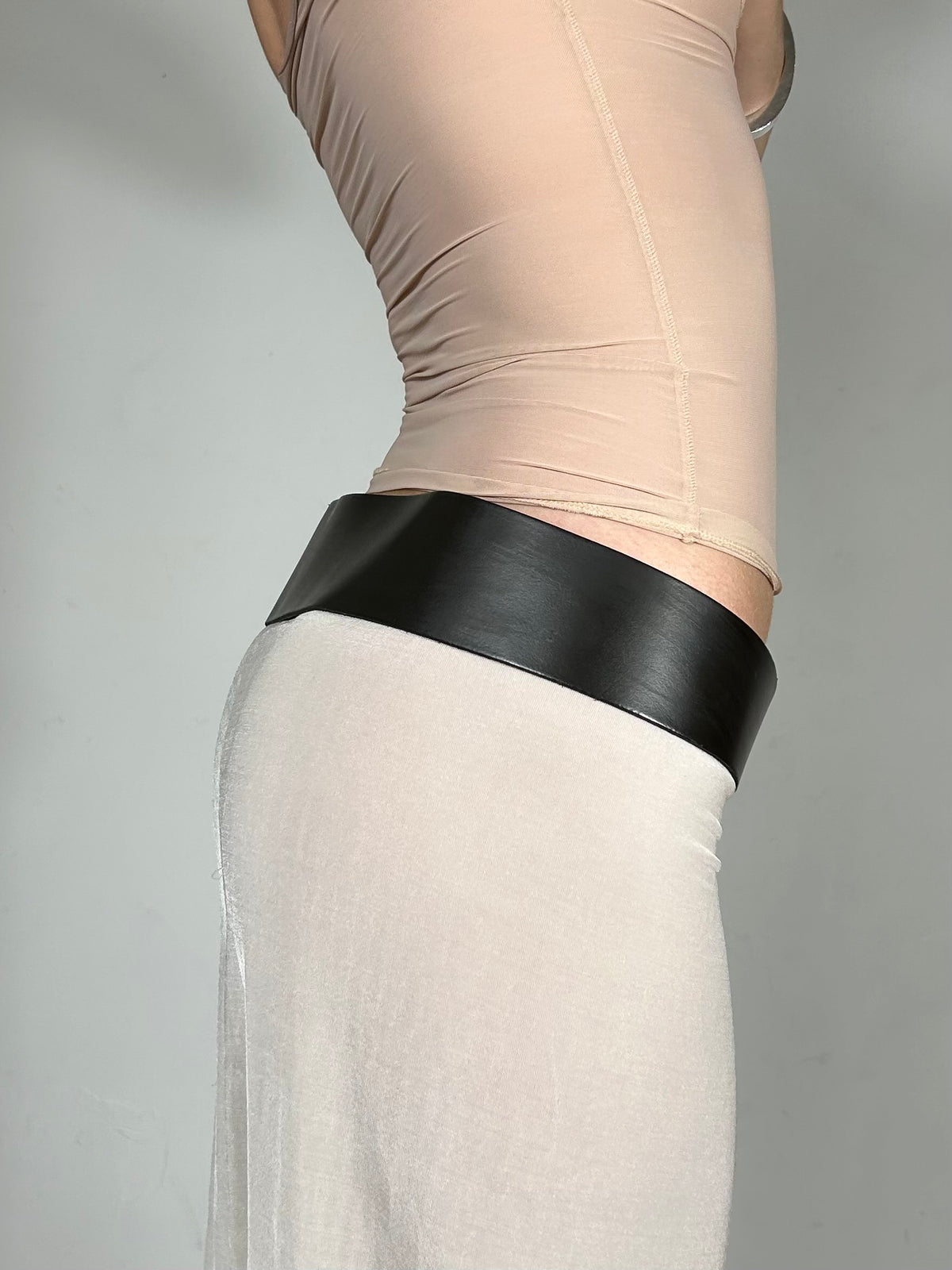 007 Asymmetric Belt