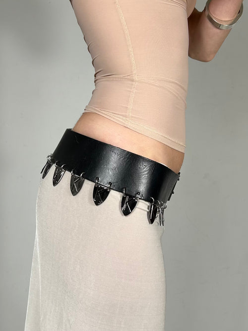 008 Dangle Belt