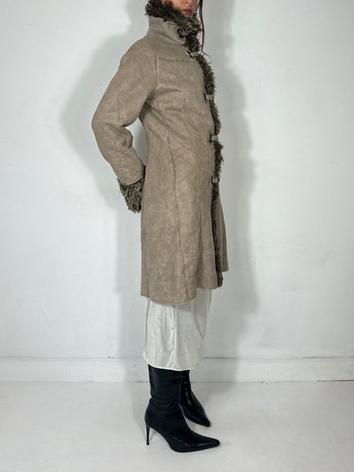 137 Eyelet Trench