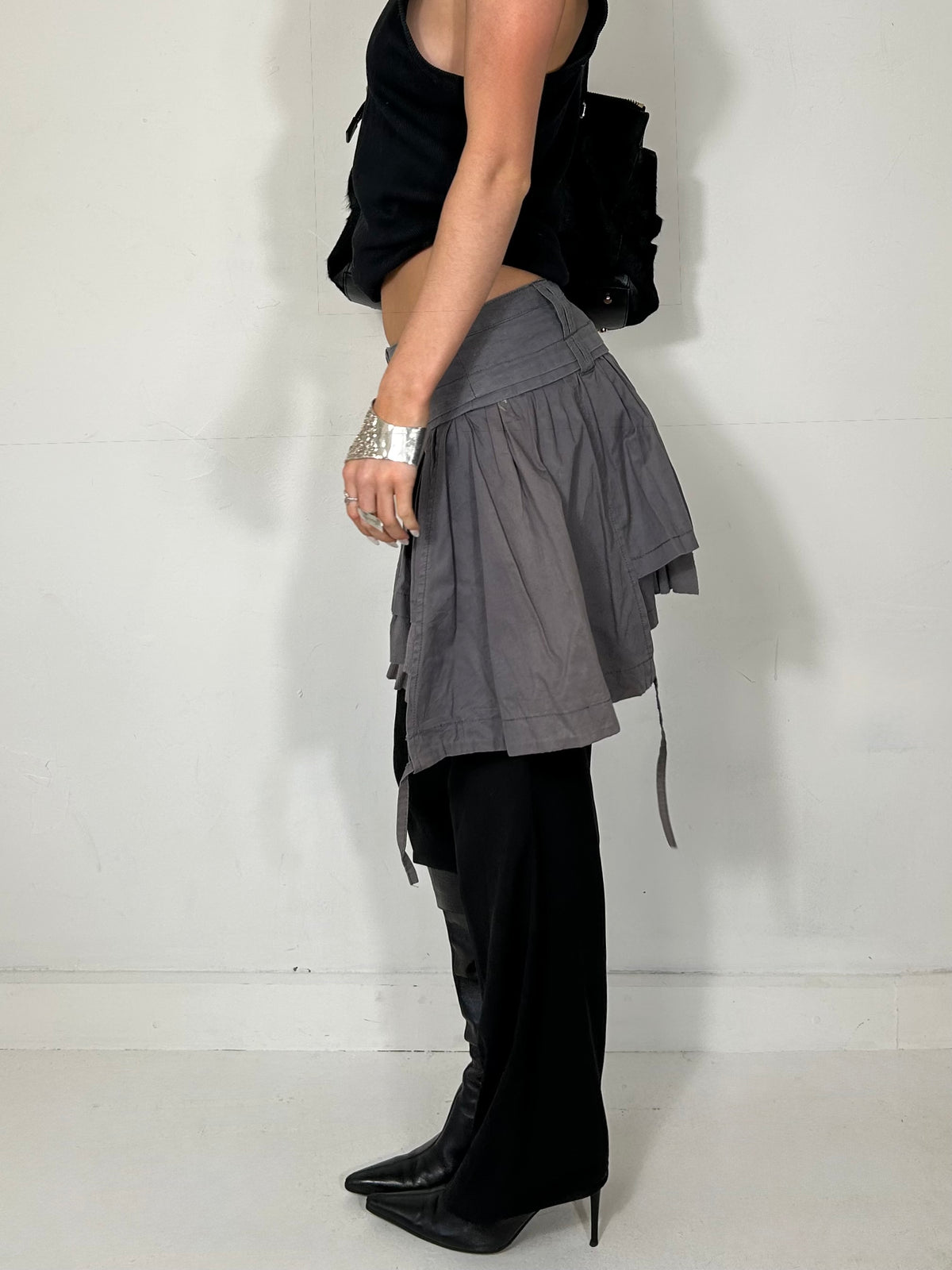 323 Layered Mini