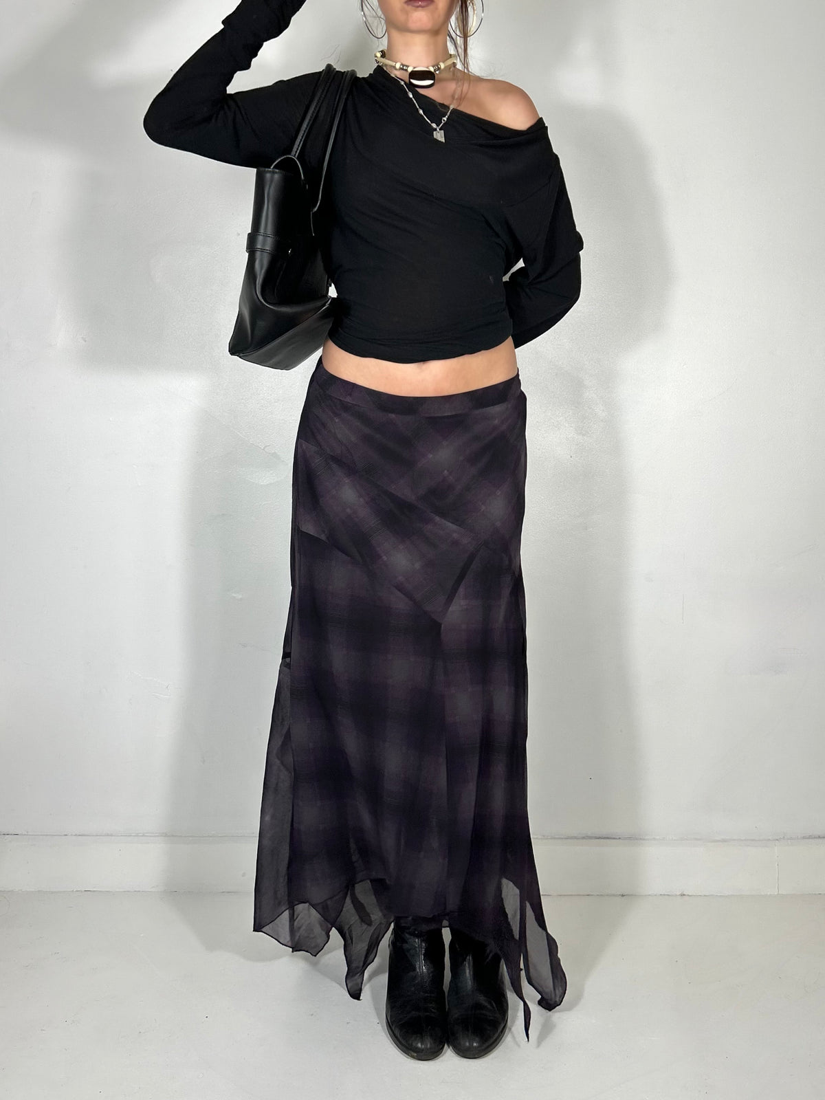 396 Checker Maxi