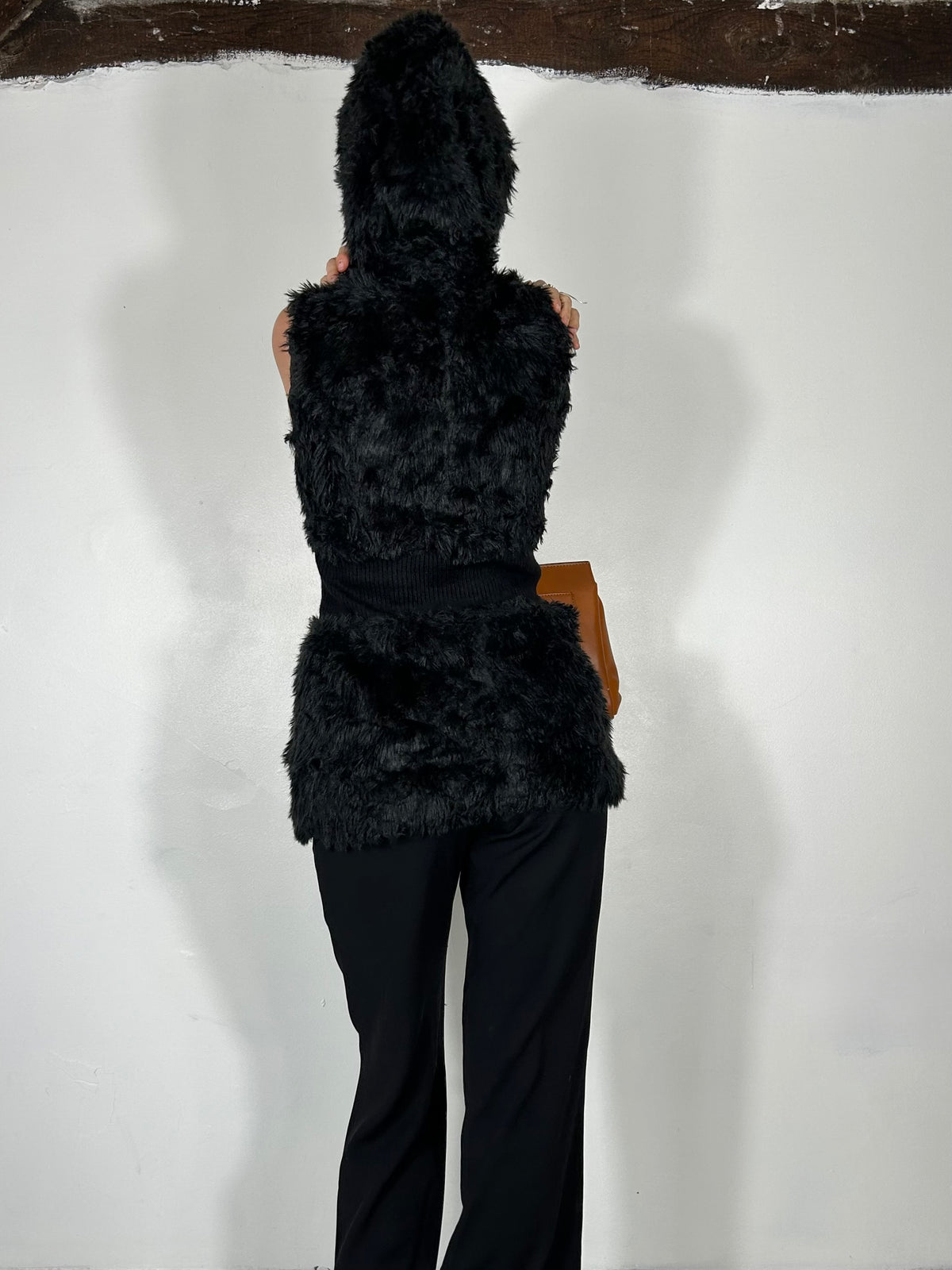 197 Hooded Vest