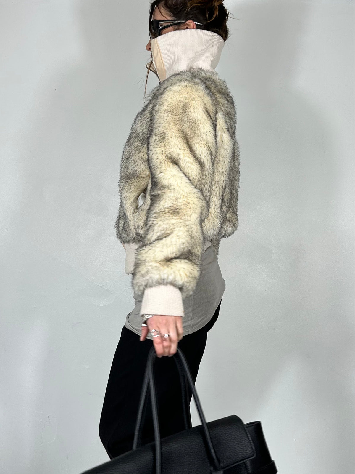 221 Fur Bomber