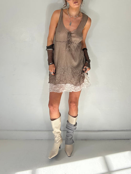 184 Ruffle Mini