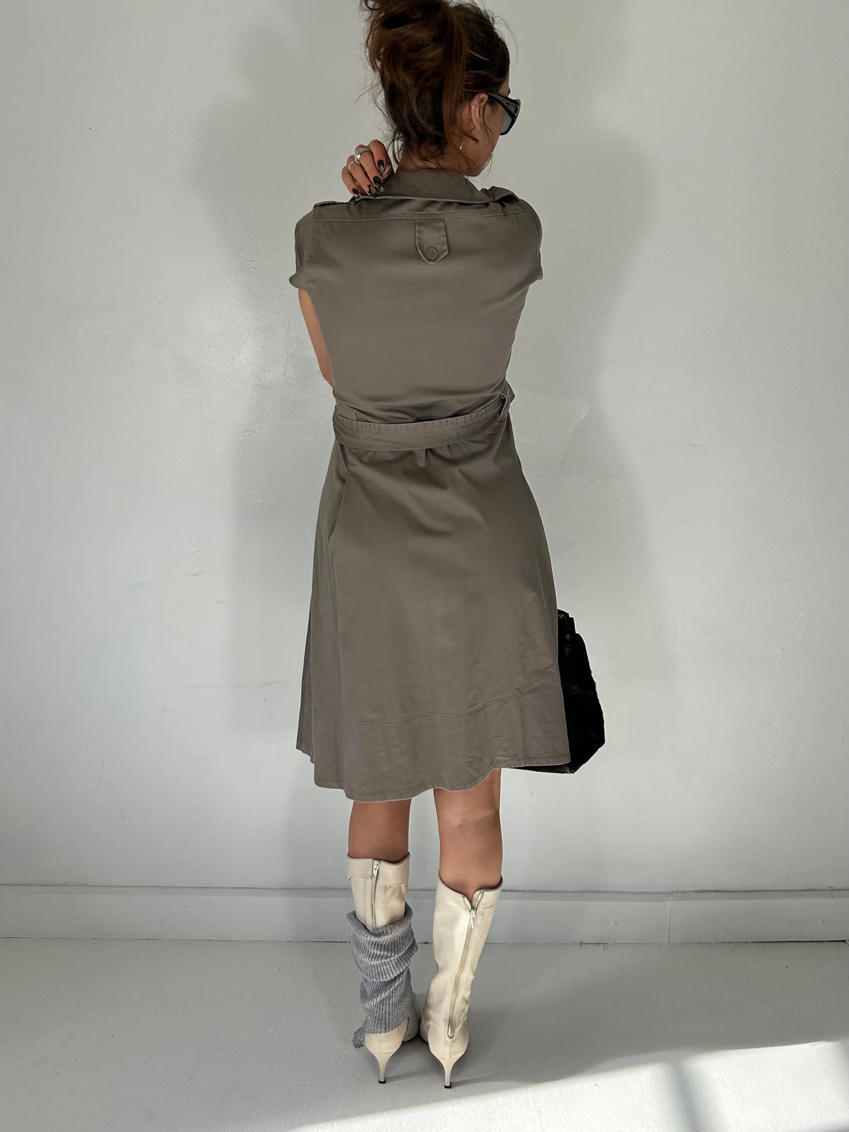 187 Stone Midi