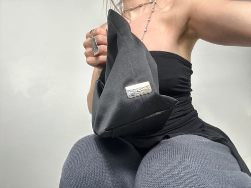 Hoop Clutch