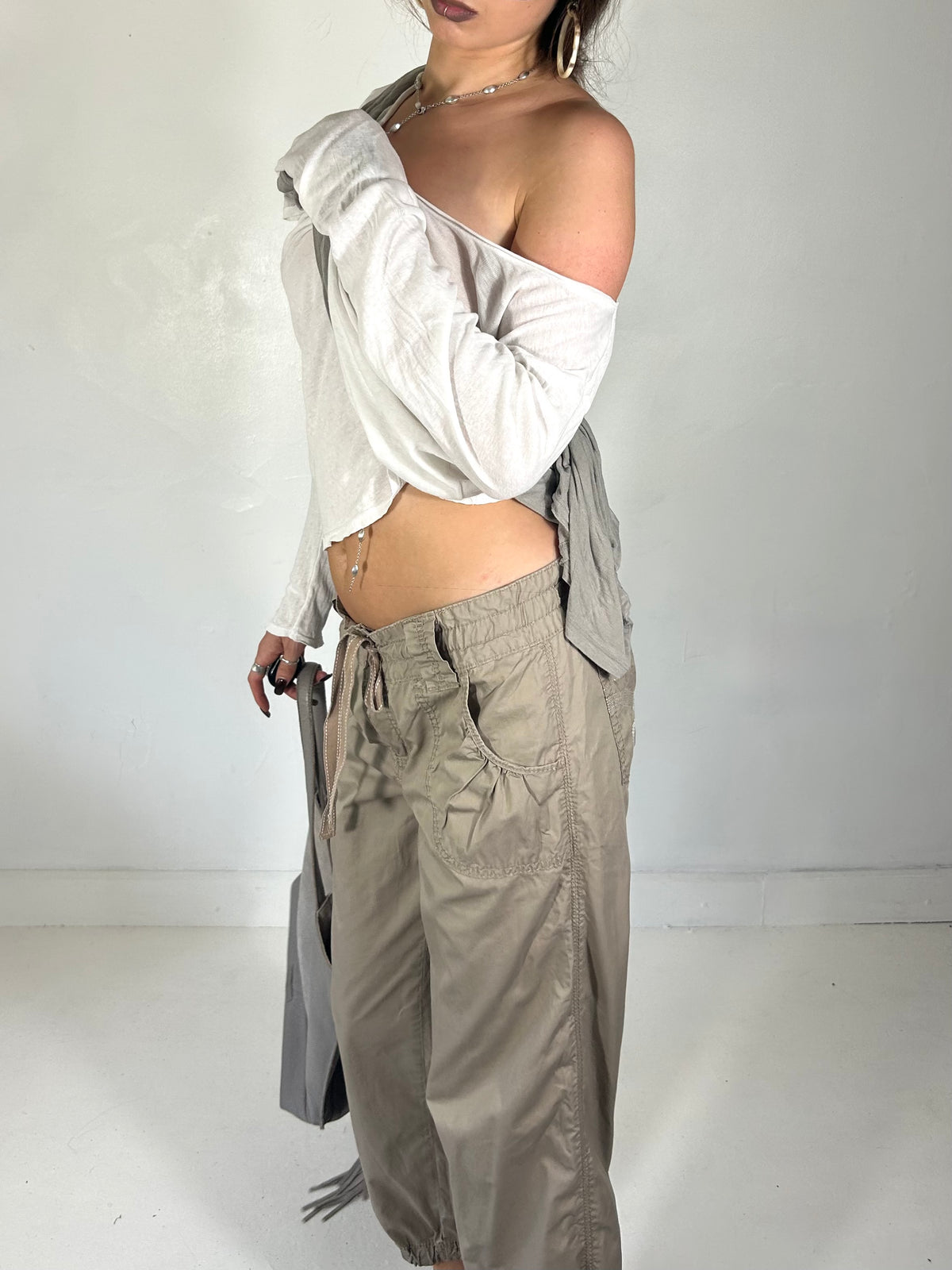 515 Calvin Klein capris