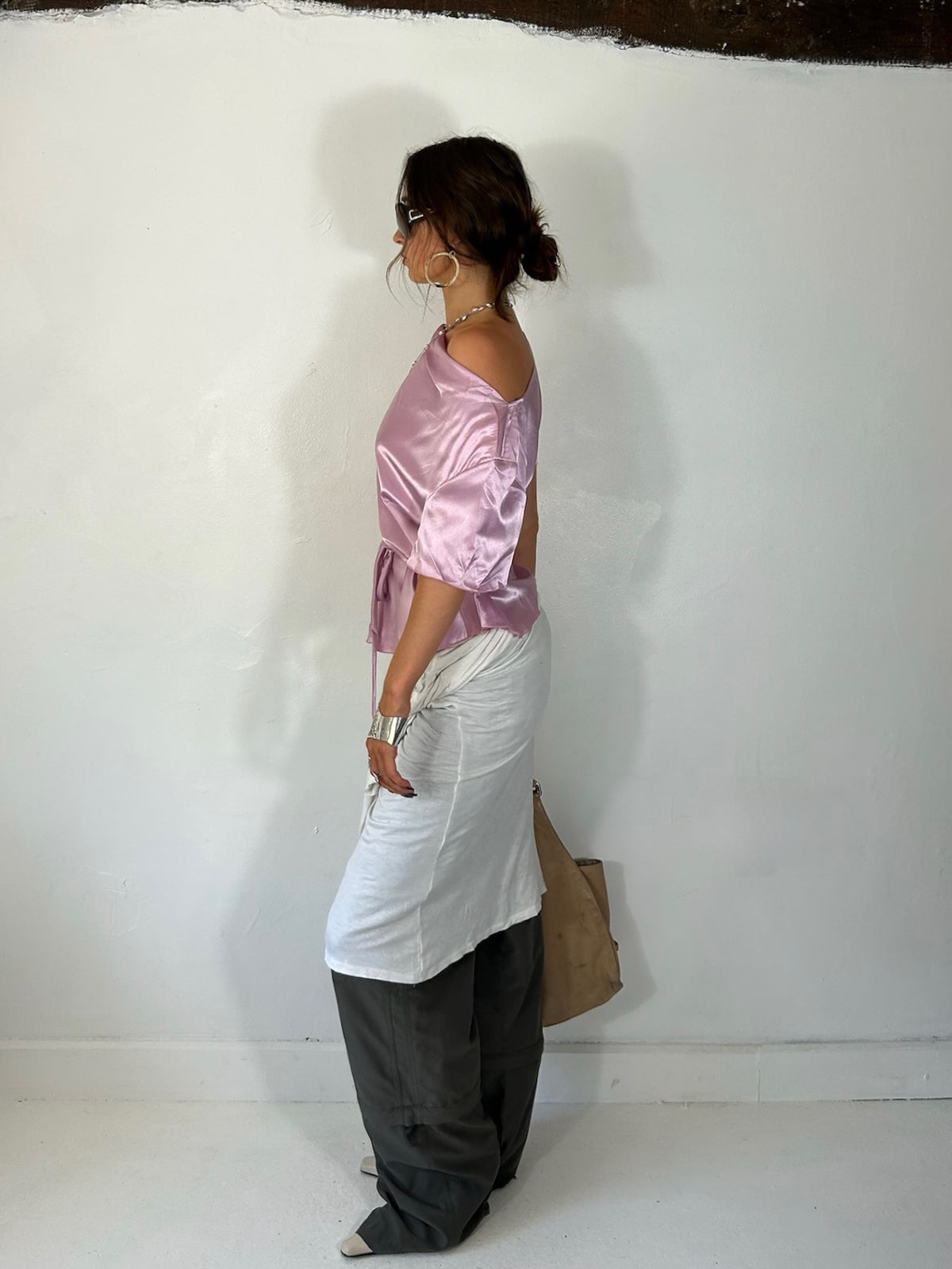 897 Tie Tee
