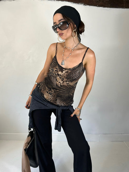880 Earth Cami