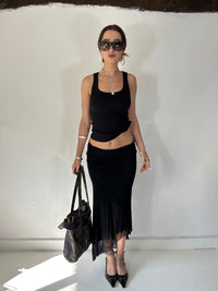 560 Asymmetric Maxi