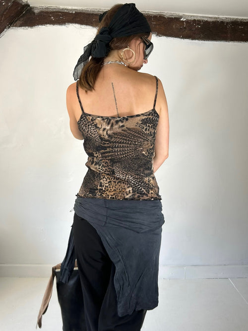 880 Earth Cami