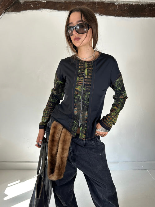 886 Zip Top