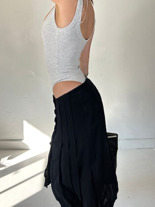 547 Button Midi
