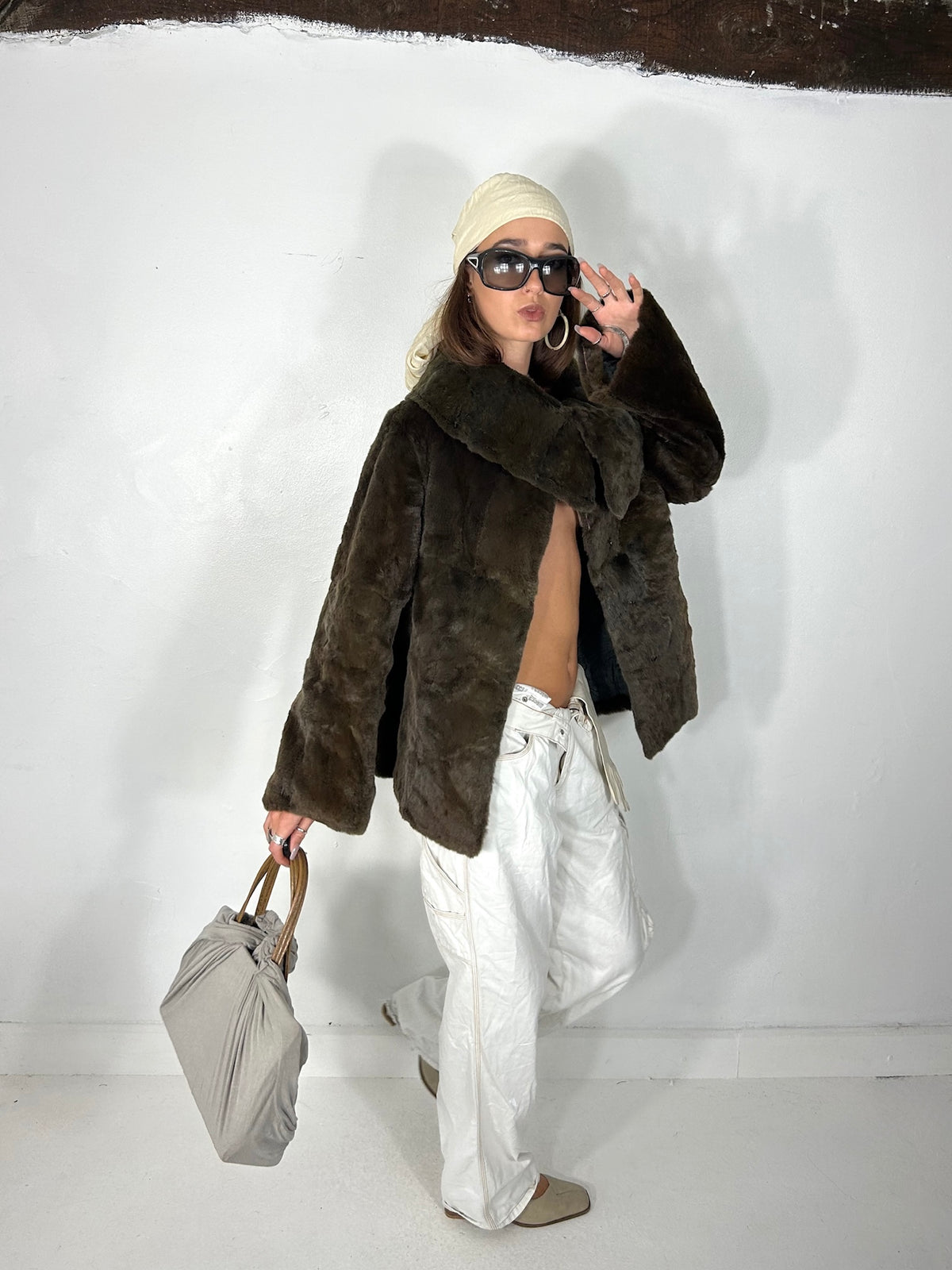 566 Fur Drape