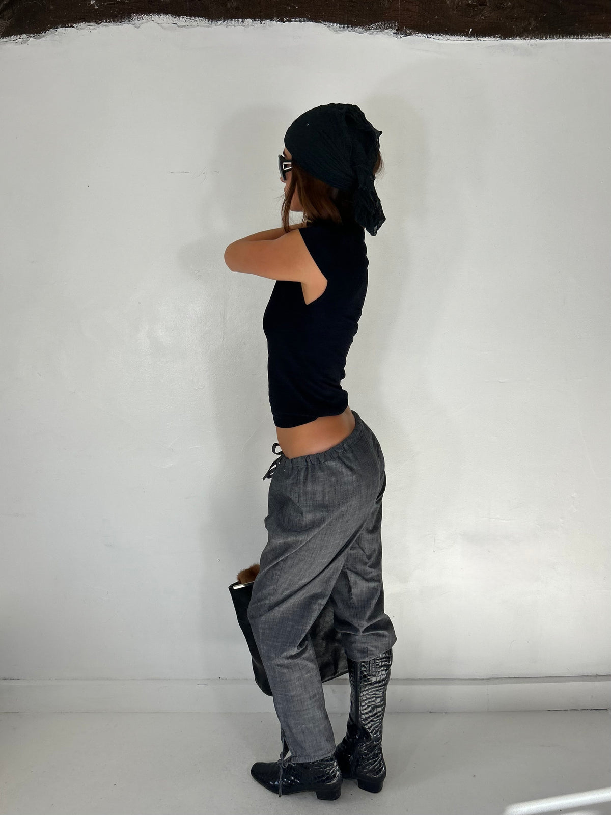 583 Oakley Pants
