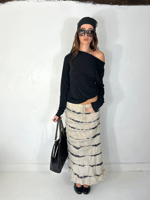 592 Distressed Maxi
