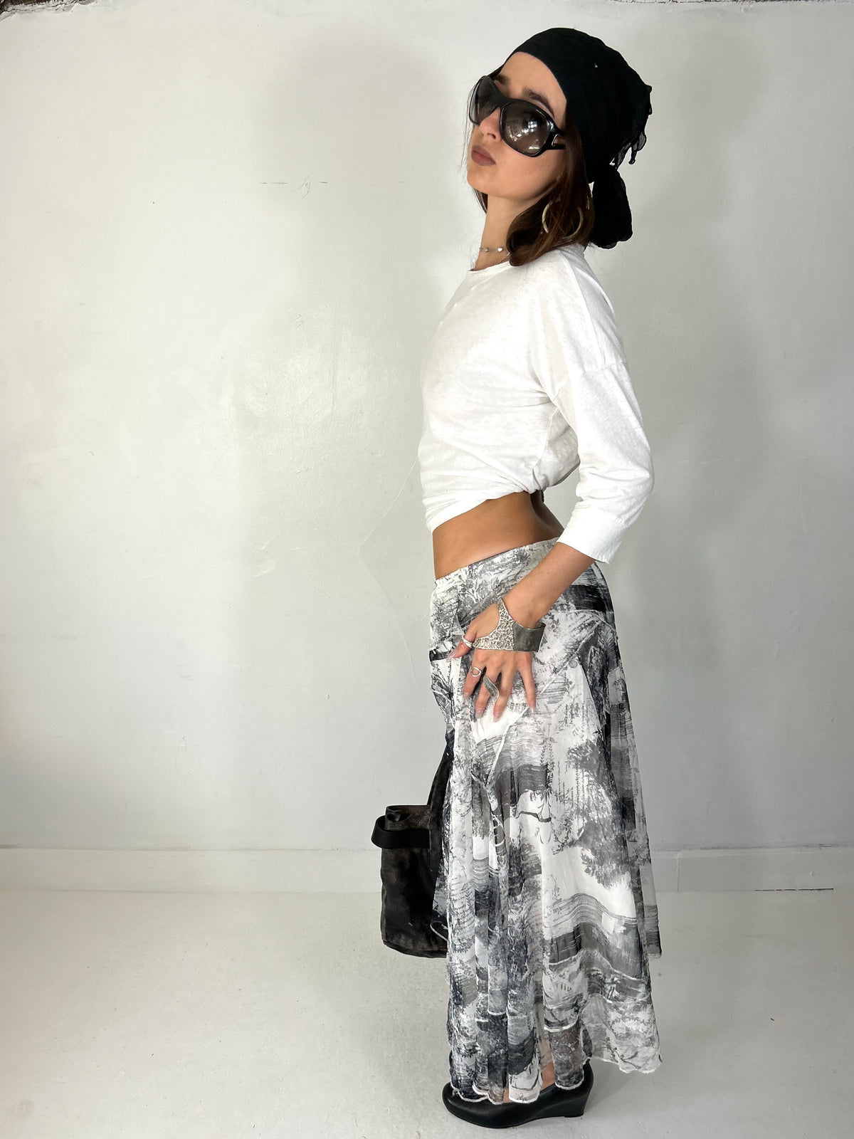 600 Graphic Maxi