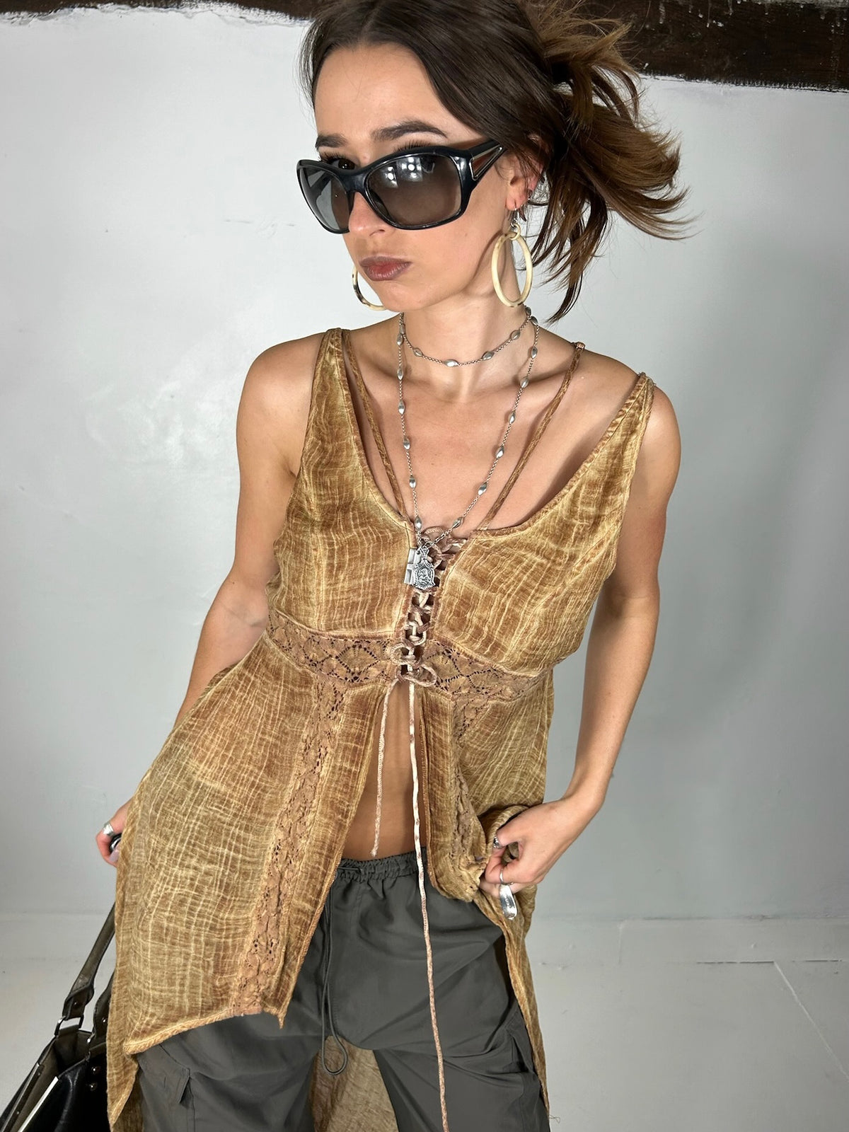 927 Lace-Up Drape